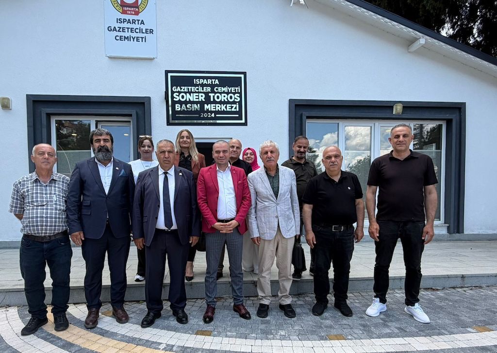Mesleki̇ Dayanişma Vurgusu
