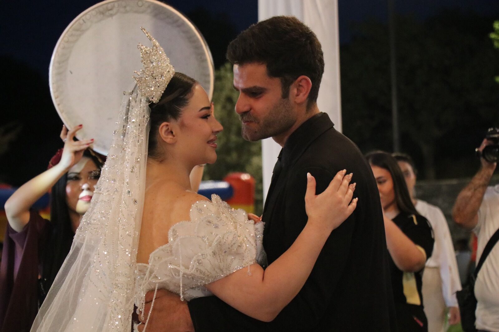 Rosida Garden Kır Düğün Salonu Görkemli Bir Açılışla Hizmete Girdi