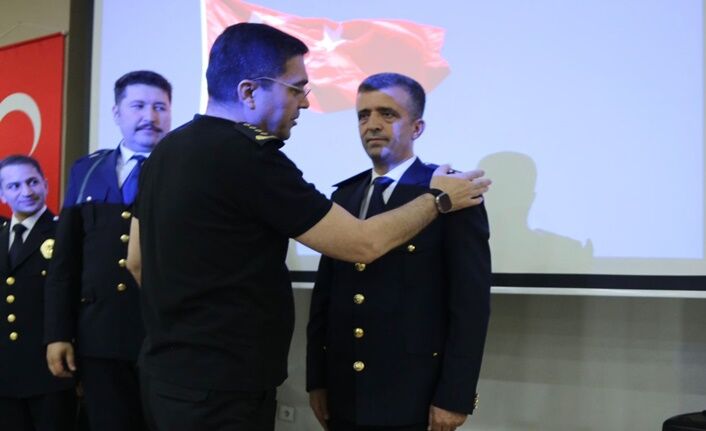 Şanlıurfa Emniyetinde 84 Personel Bir Üst Rütbeye Terfi Etti (1)