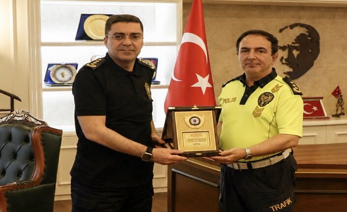 Şanlıurfa İl Emniyet Müdür Yardımcısı Ali Gökçe Emekliye Ayrıldı (2)