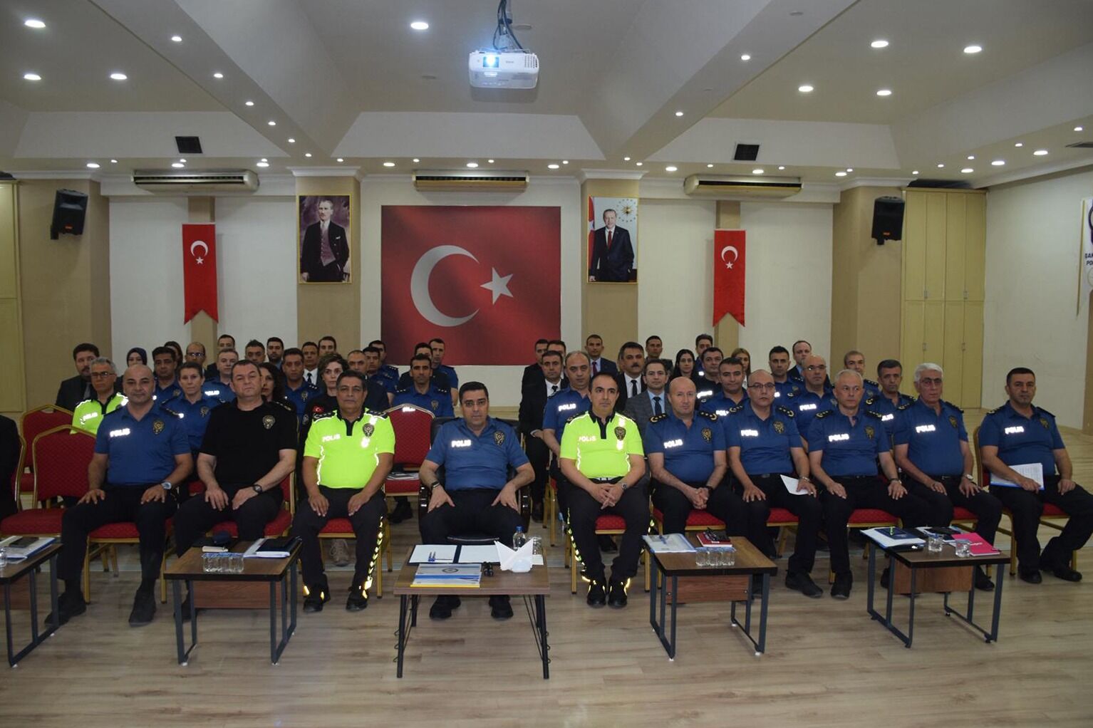 Şanlıurfa İl Emniyet Müdürü Atilla Aksoy Güvenlik Zirvesine Başkanlık Etti (1)