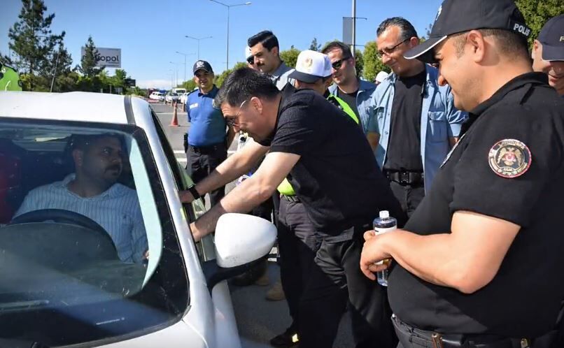 Şanlıurfa İl Emniyet Müdürü Atilla Aksoy Uygulama Noktalarını Tek Tek İnceledi (10)