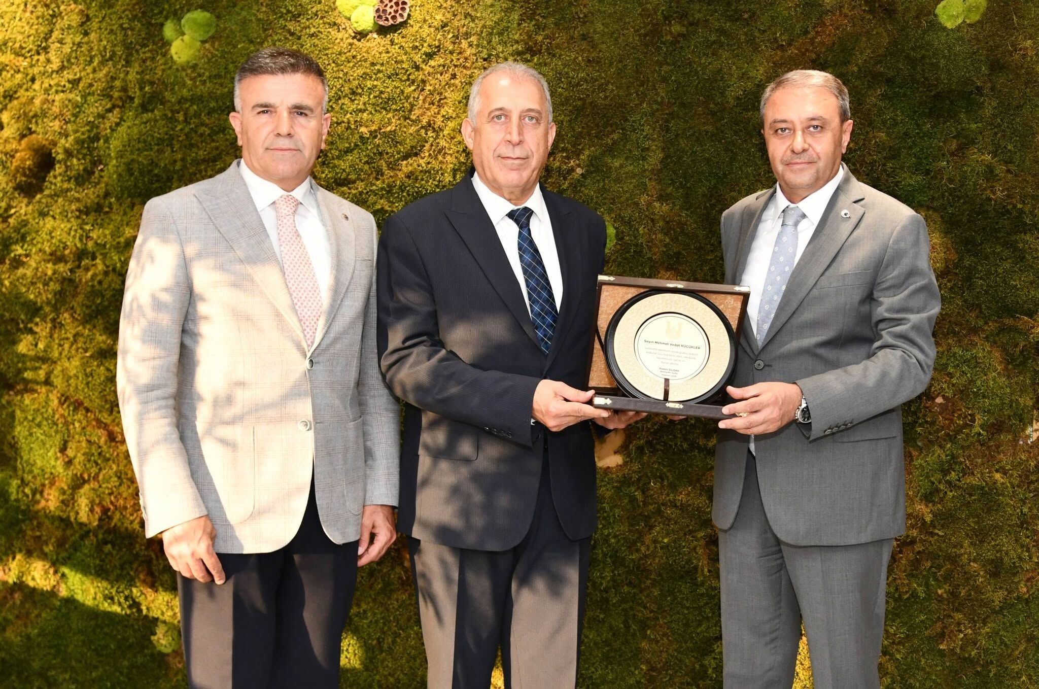 Şanlıurfa’da Eğitim Müfettişleri Başkanı Mehmet Vedat Küçükler Emekliye Ayrıldı (2)