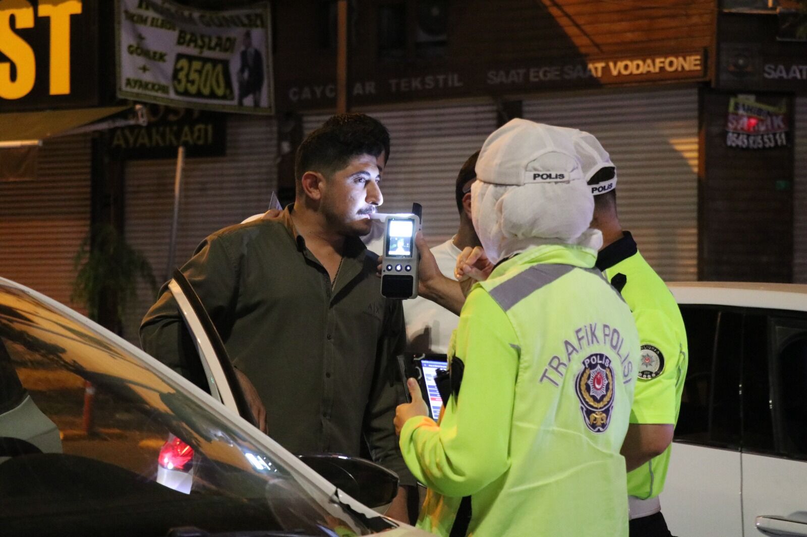 Şanlıurfa’da Gece Boyu Huzur Uygulaması Müdür Aksoy Sahada