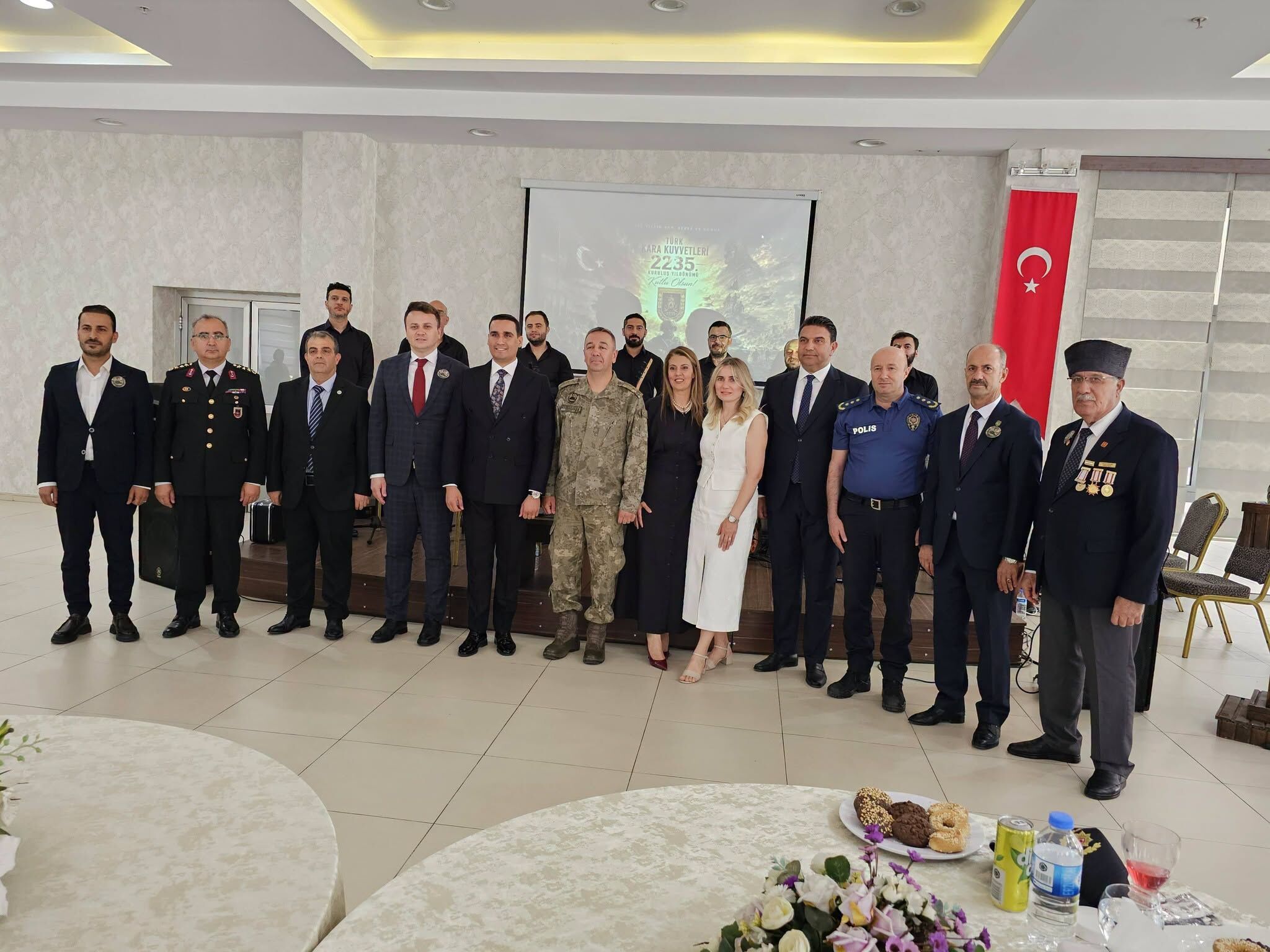 Şanlıurfa'da Türk Kara Kuvvetlerinin 2235'Inci Kuruluş Yıl Dönümü Törenle Kutlandı (4)