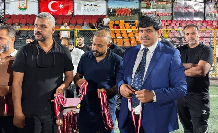 Sevgi Sürücü Kursu Şampiyonluk Kupasına Kavuştu (2)