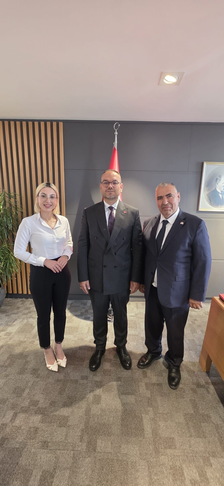 Tahir Ve Gülizar Gülebak’tan İletişim Başkan Yardımcısı Şahin’e Ziyaret