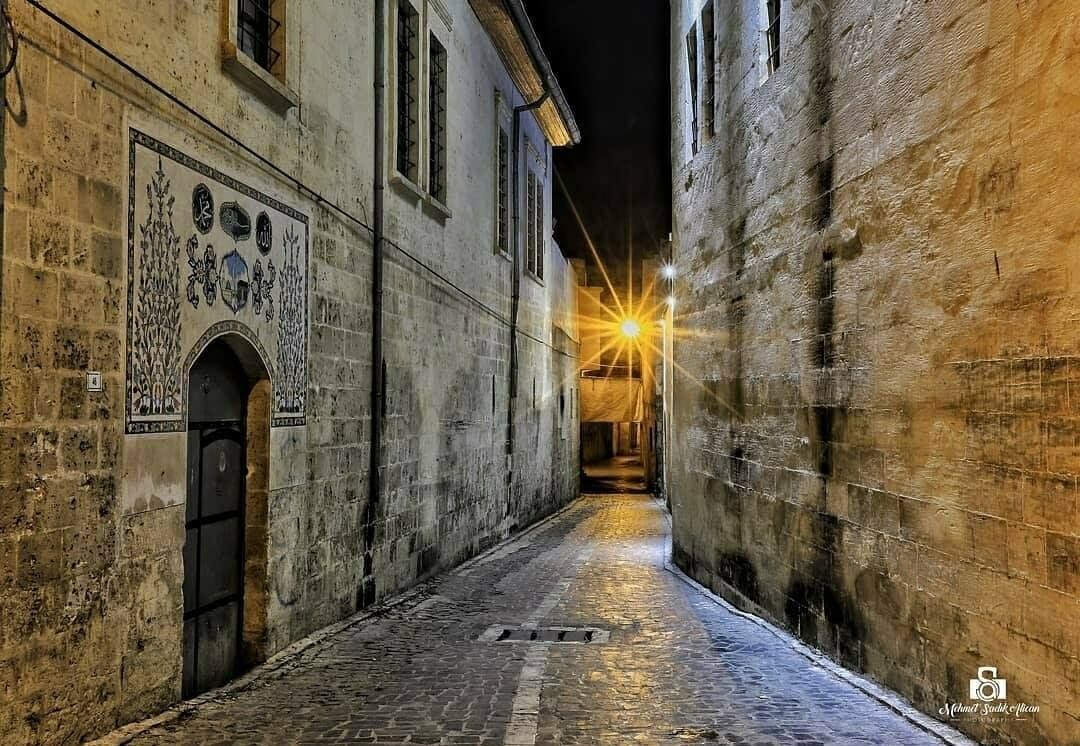 Tarihi Urfa Sokakları Gece