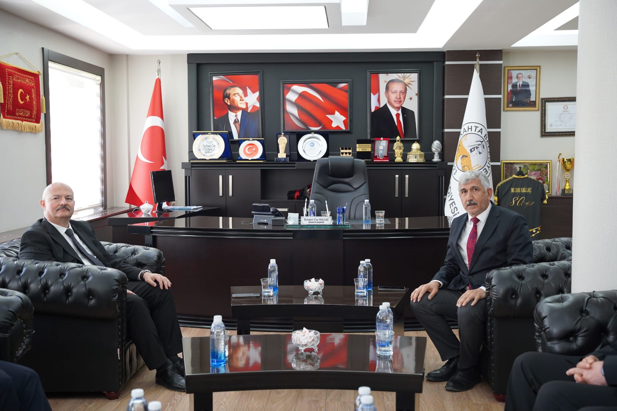 Vali Abdullah Küçük Kahta Belediyesi’ni Ziyaret Etti (1)