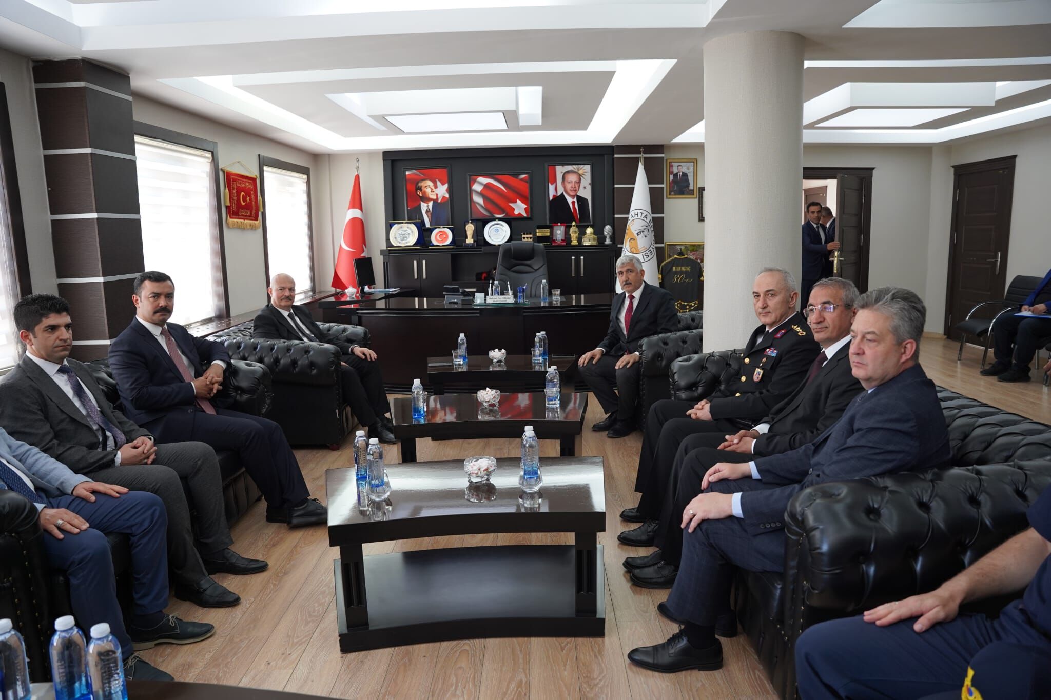 Vali Abdullah Küçük Kahta Belediyesi’ni Ziyaret Etti (3)