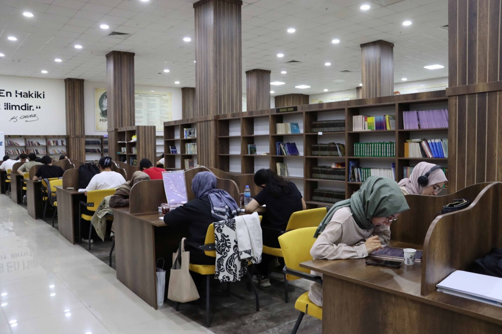 Karaköprü’de Okuma Evleri Öğrencilerin Uğrak Noktası Oldu-1