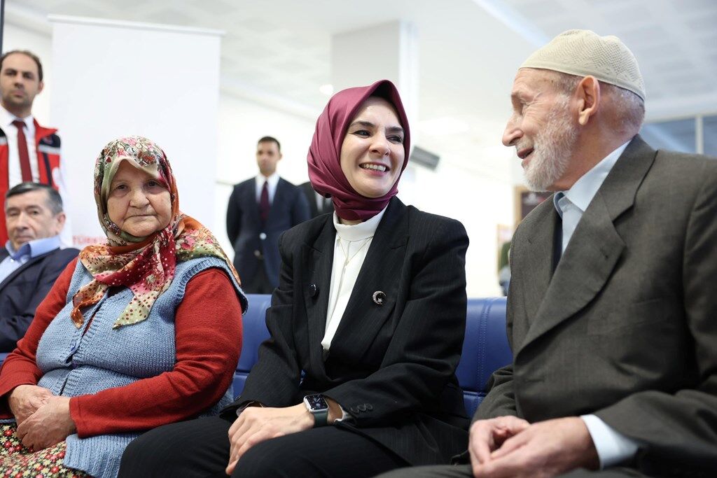Yaşlı Destek-1