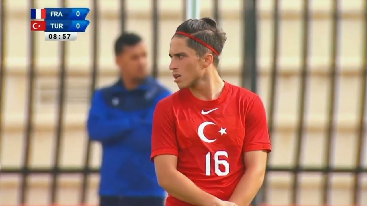 Yunus Emre Kefeli Karaköprü Belediyespor’da (5)