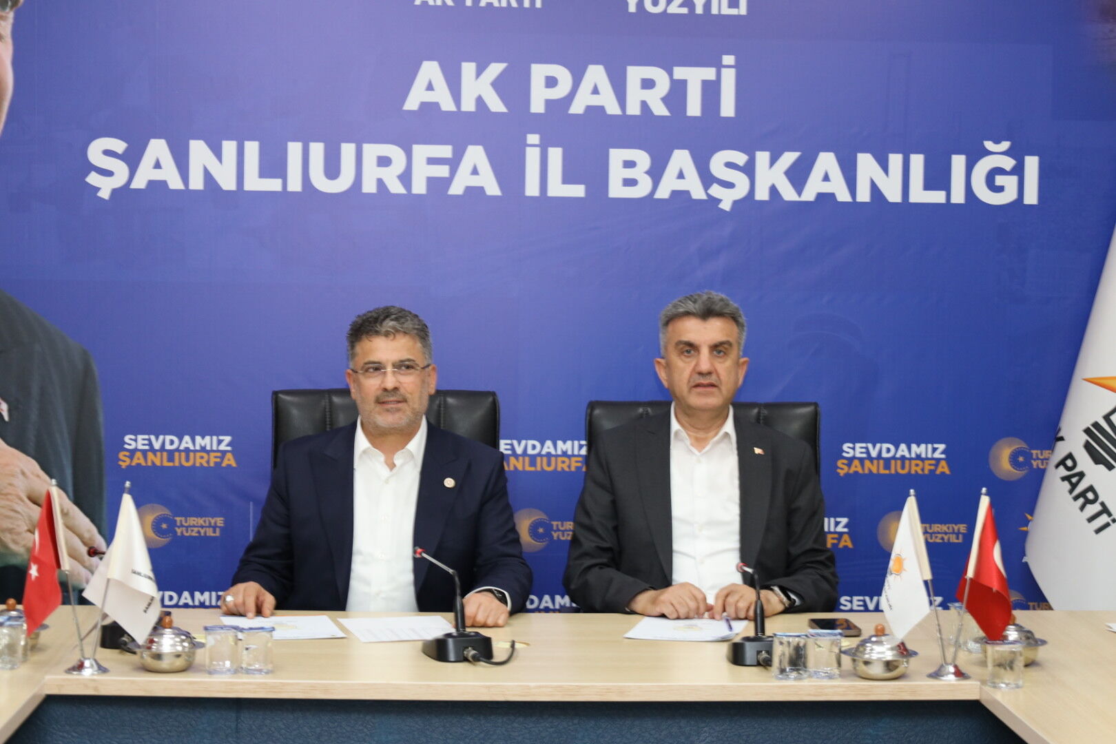 Ak Parti Toplantı-4