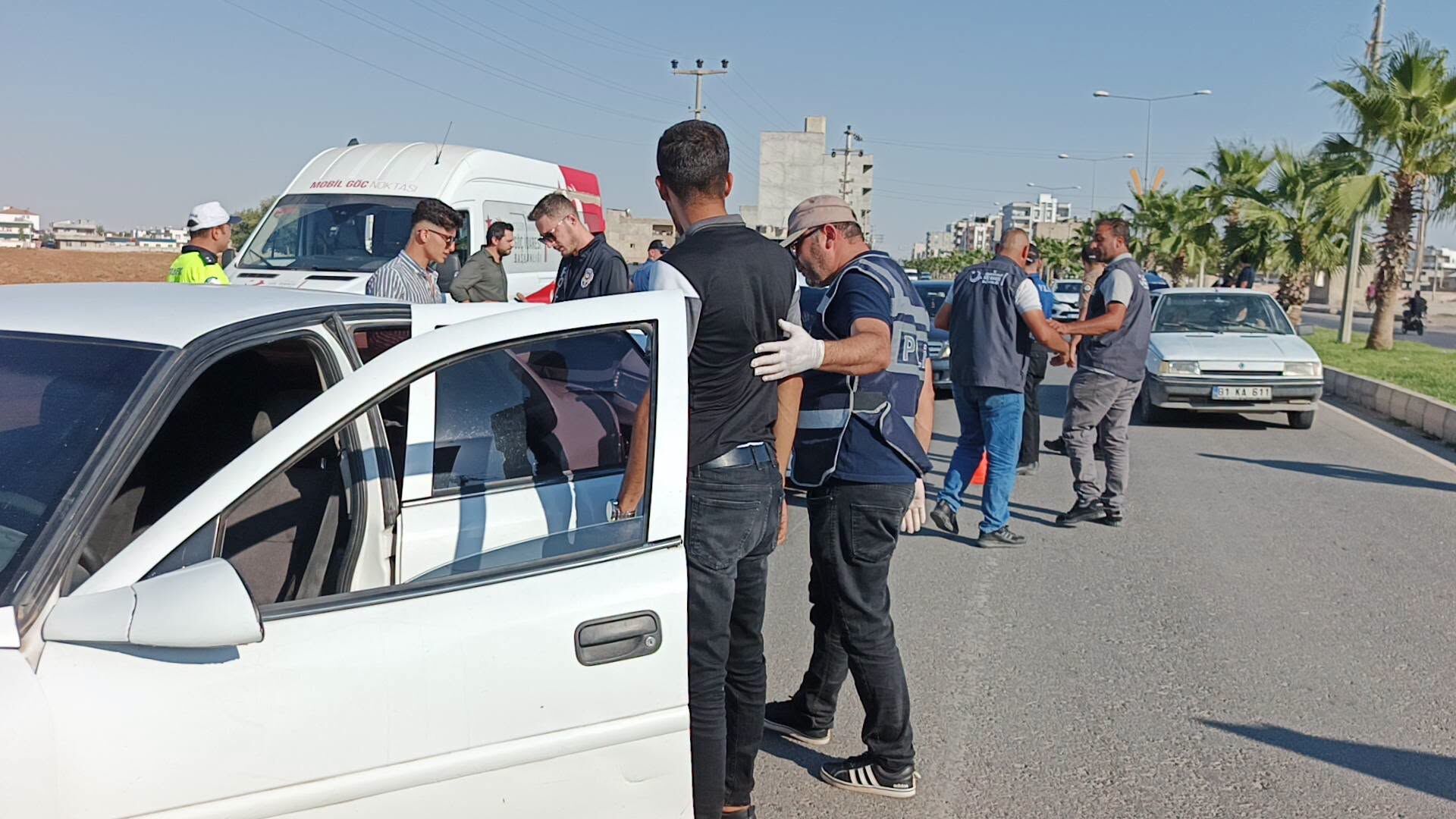 Akçakale İlçe Emniyet Müdürlüğü 12 Yıl 6 Ay Hapis Cezalı Firariyi Yakaladı (3)