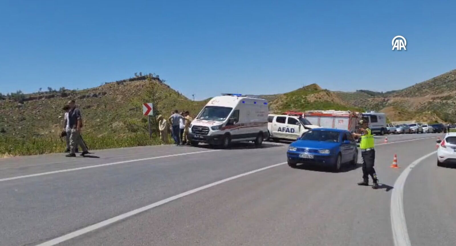 Antalya’da Otomobil Uçuruma Yuvarlandı 5 Kişi Hayatını Kaybetti