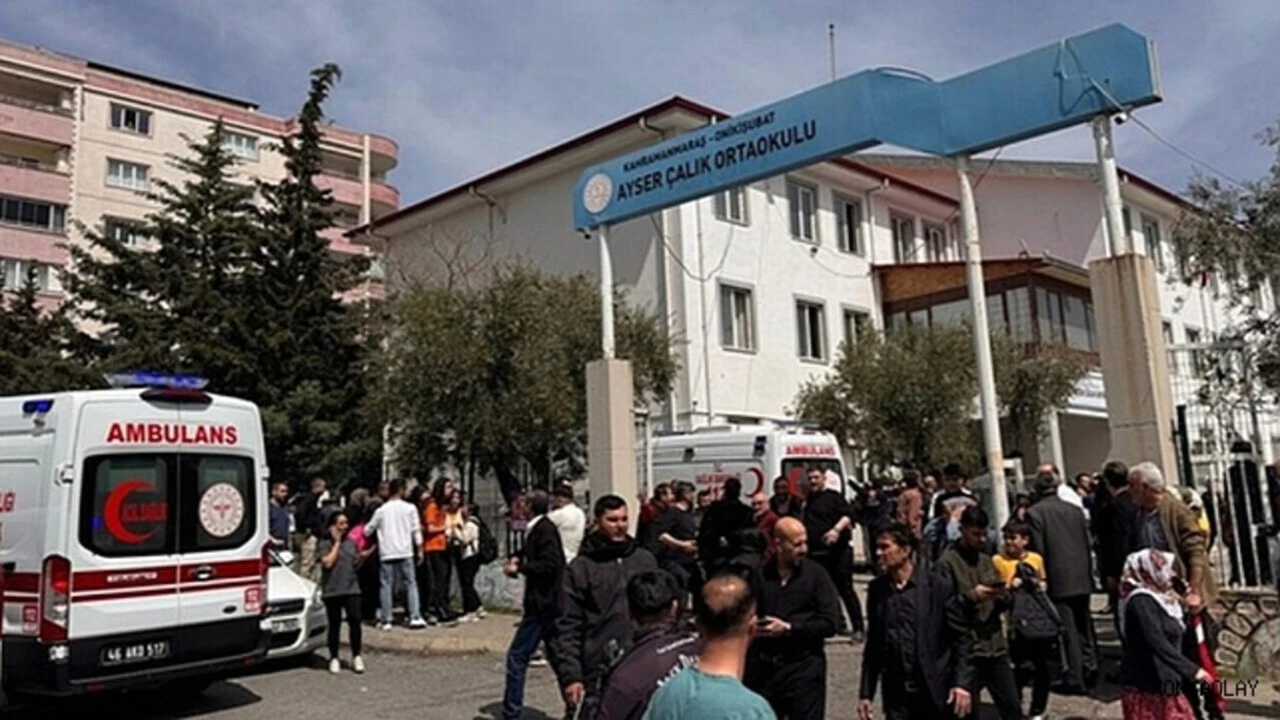 Ayser Çalık Ortaokulu