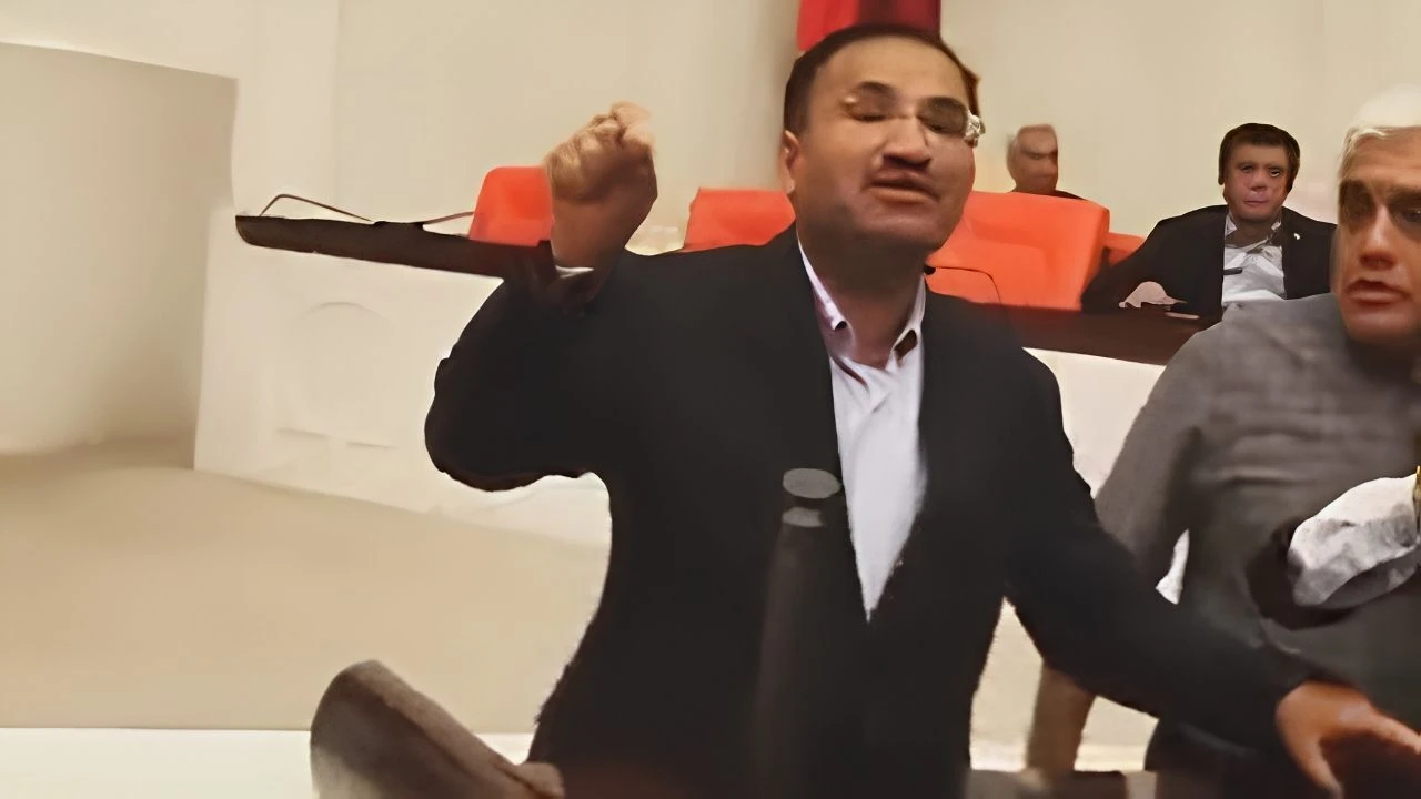 Bekir Bozdağ Darbe Gecesi