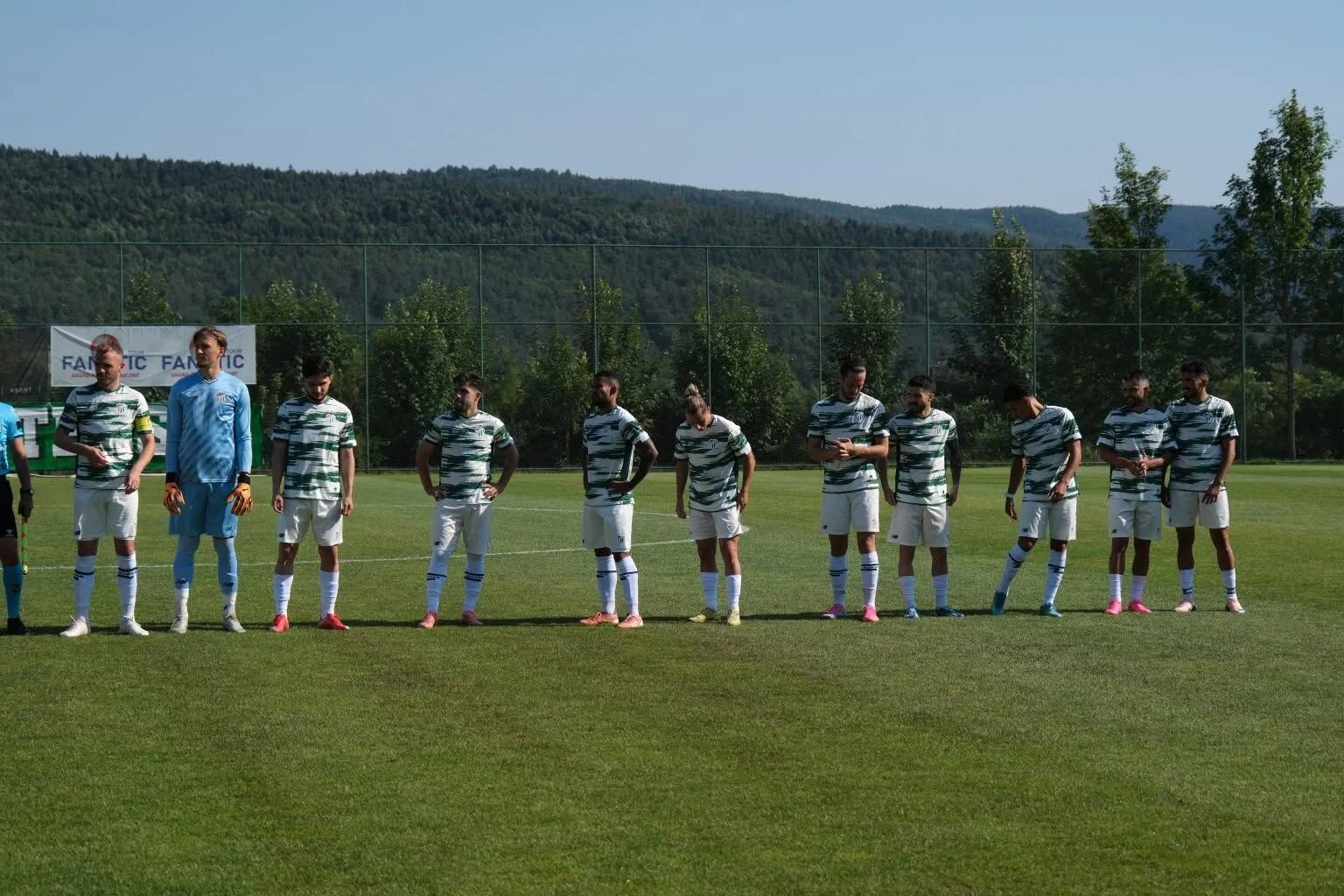 Bursaspor Ile Batman Petrolspor Hazırlık Maçında Yenişemedi (1)