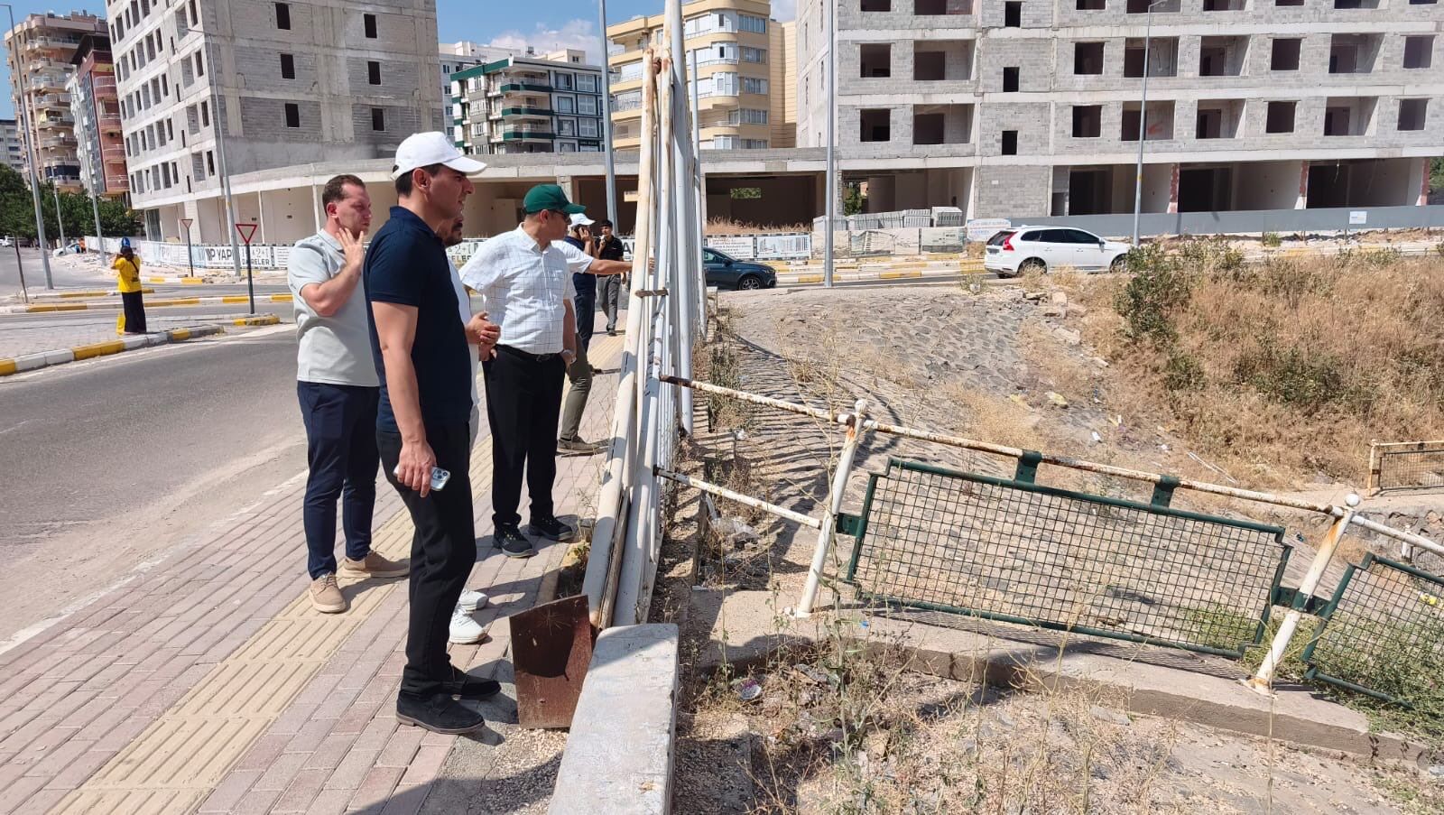 Dsi̇ Bölge Müdürü Ali Naci Kösalı Sırrın Deresi'ni İnceledi