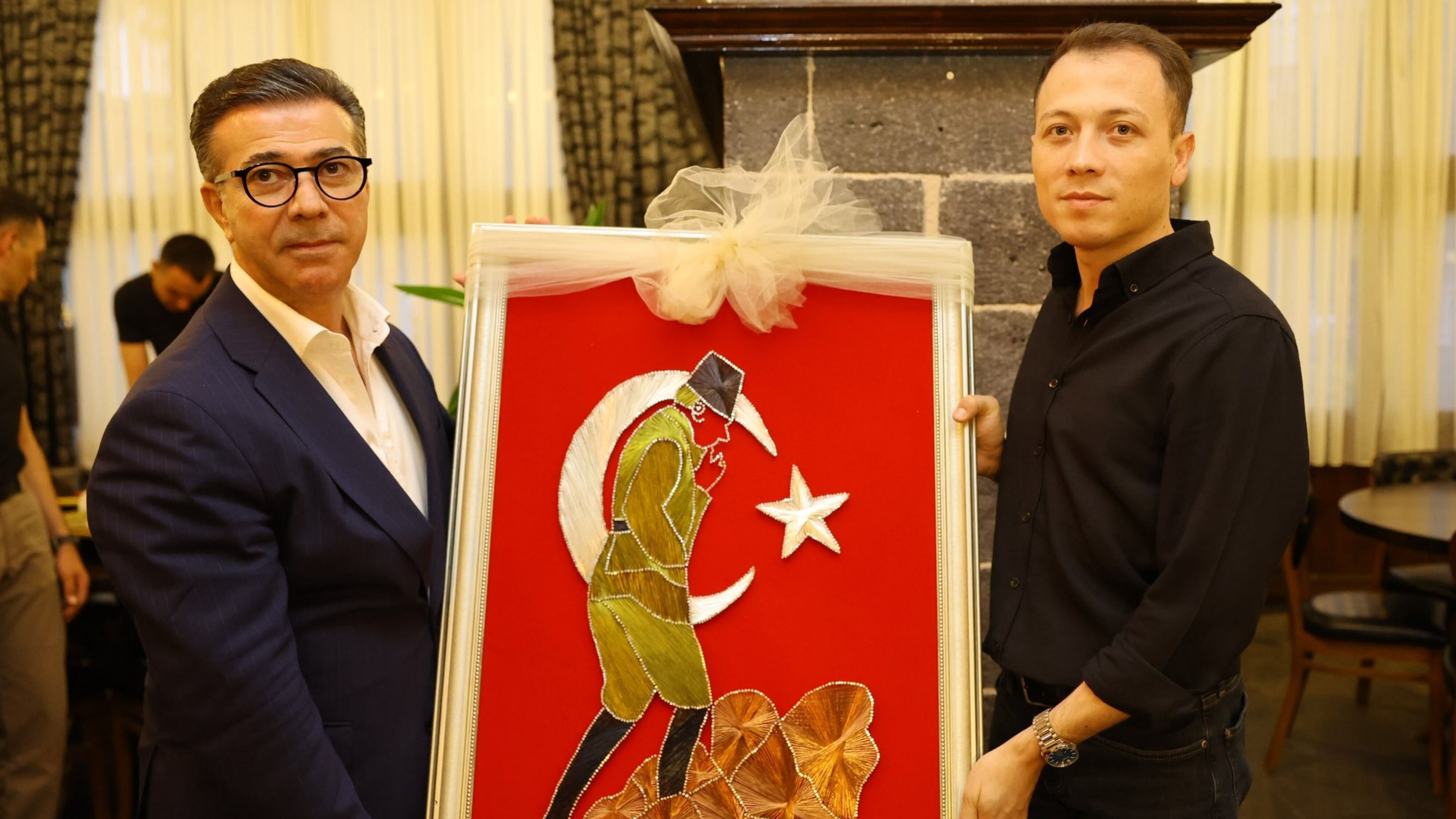 Garnizon Komutanı Topçu Albay Hüseyin Burma Ile Askerlik Şube Başkanı Üsteğmen Recep Kelemli (3)