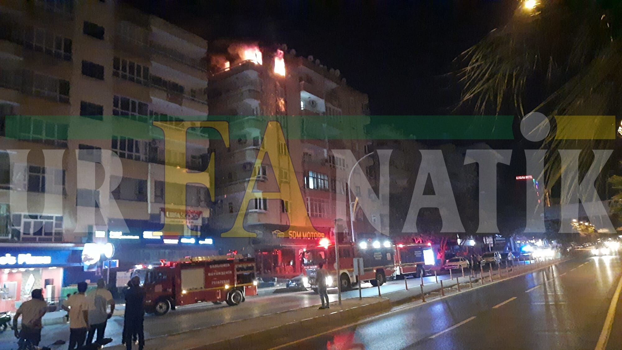 Ipekyolu Bulvarında 5 Katlı Evde Yanfın (2)