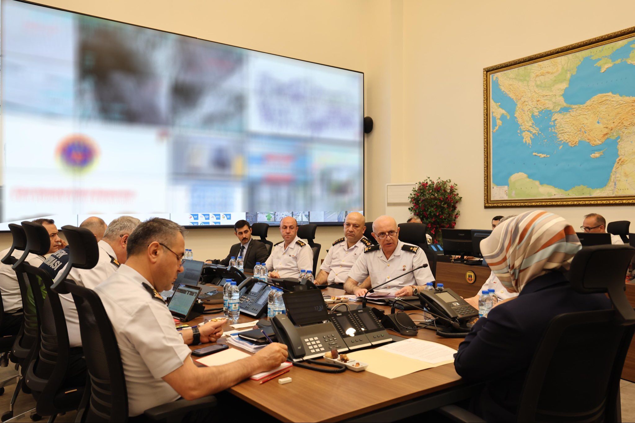 Jandarma’da Kritik Asayiş Toplantısı Türkiye Genelindeki Güvenlik Çalışmaları Değerlendirildi (4)