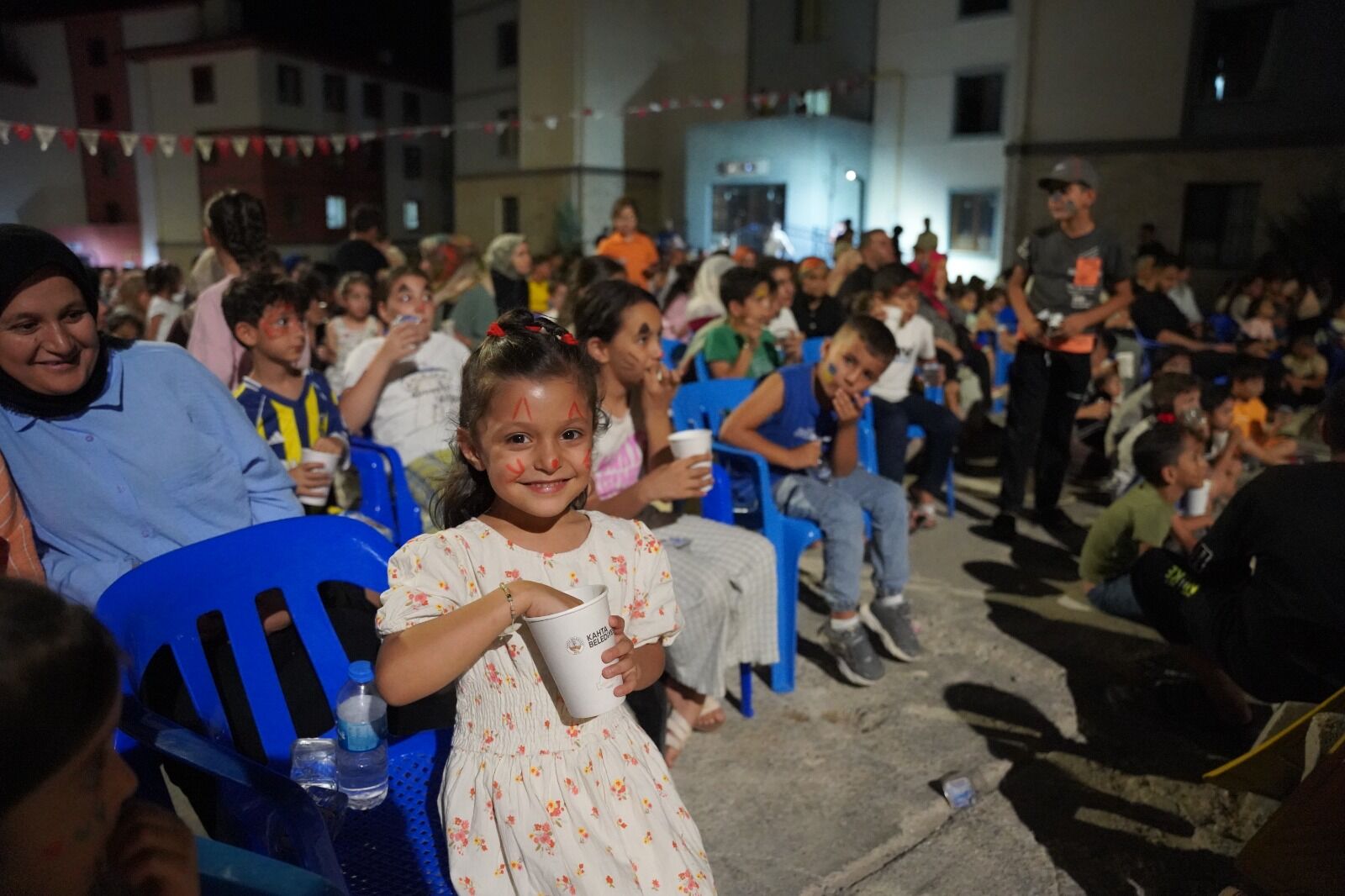 Kahta Belediyesi Çocuklar İçin Sinema Gecesi Düzenledi 2