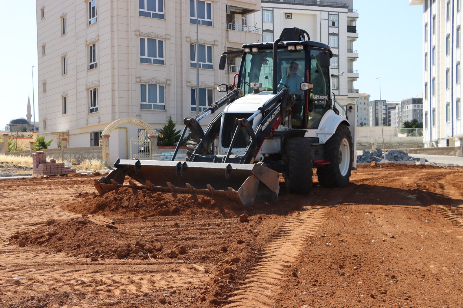 Karaköprü Beledi̇yesi̇ 26 Yeni̇ Parki İlçeye Kazandiriyor (5)