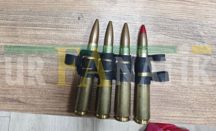 Karaköprü'de Evden Cephanelik Çıktı (2)