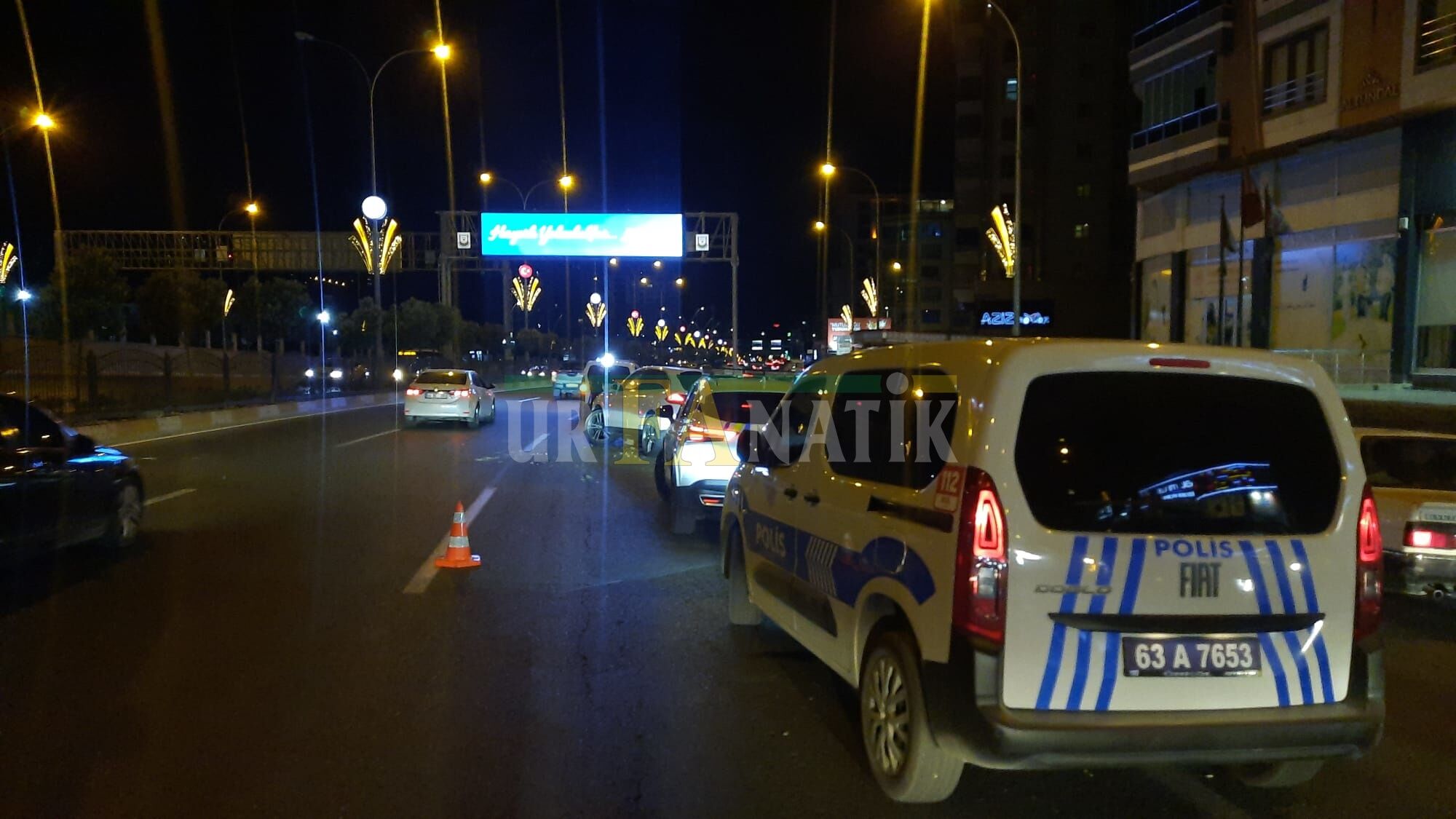 Karaköprü'de Ortalığın Savaş Alanına Döndüğü Kazada Porsche Hurdaya Döndü (4)