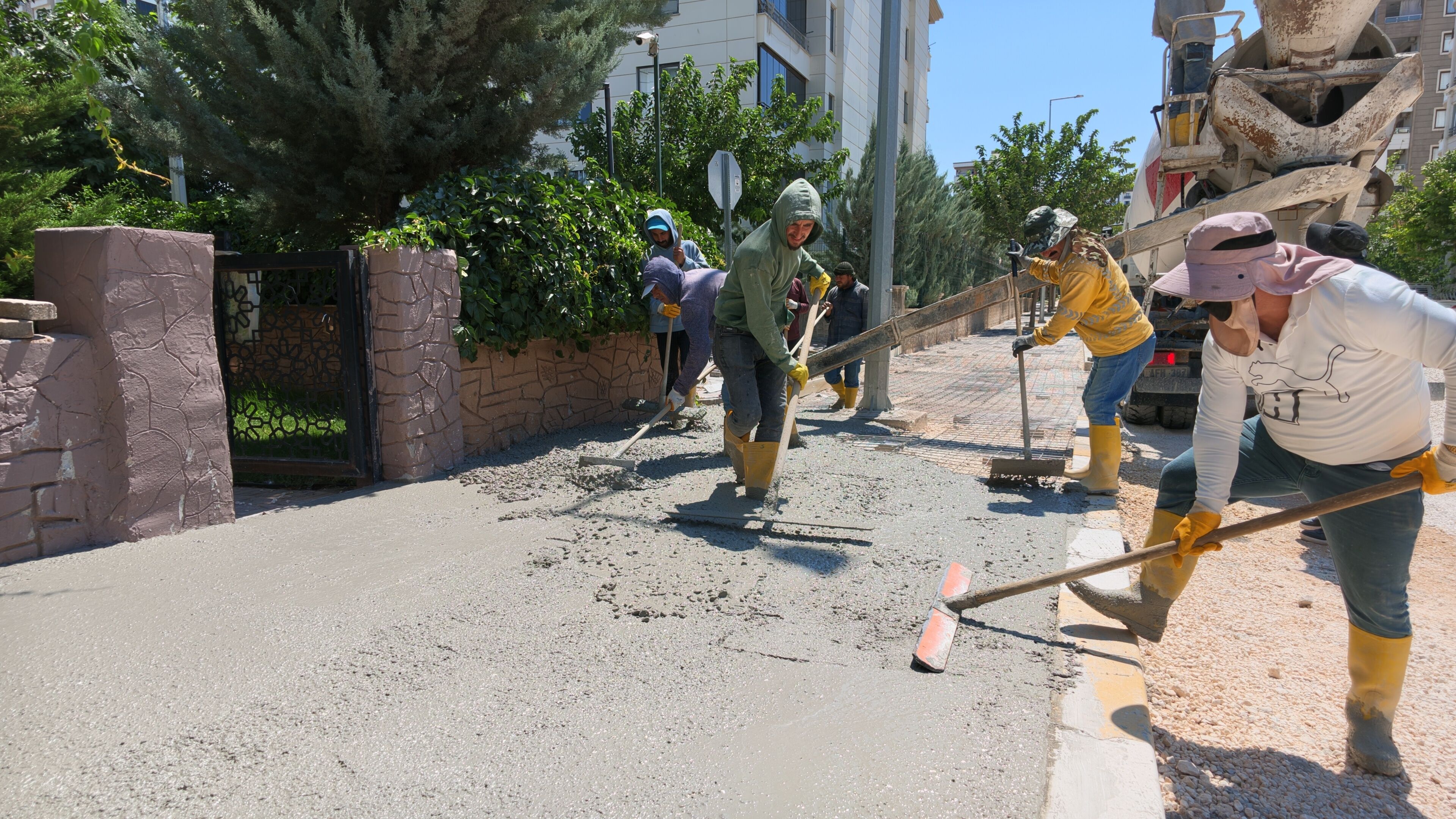 Karaköprü'ye Modern Bi̇si̇klet Yollari Kazandiriliyor (2)-1