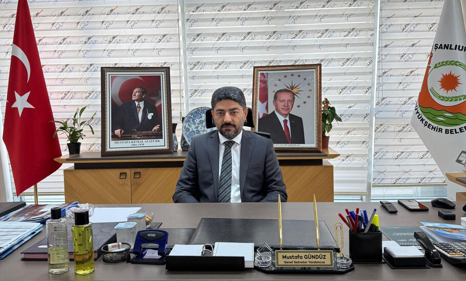 Mustafa Gündüz, Akdeniz Belediyesi Başkan Yardımcılığına Getirildi (1)