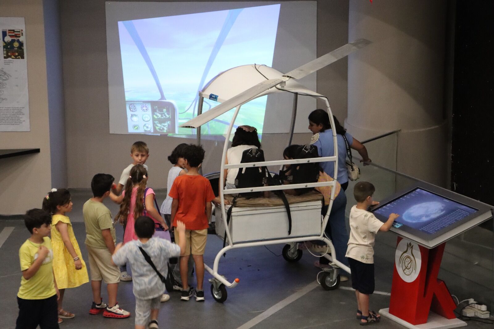 Öğrenci̇ler Karaköprü’de Bi̇li̇mle Buluştu (4)