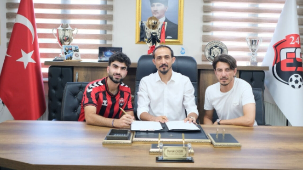 Osman Reşat Bulut Şanlıurfaspor'da (1)