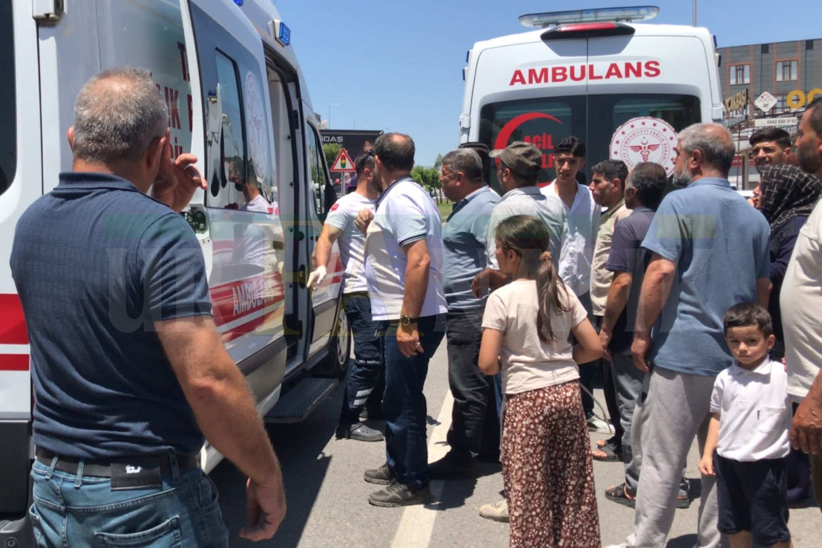 Otomobil Ile Motosiklet Çarpıştı-2