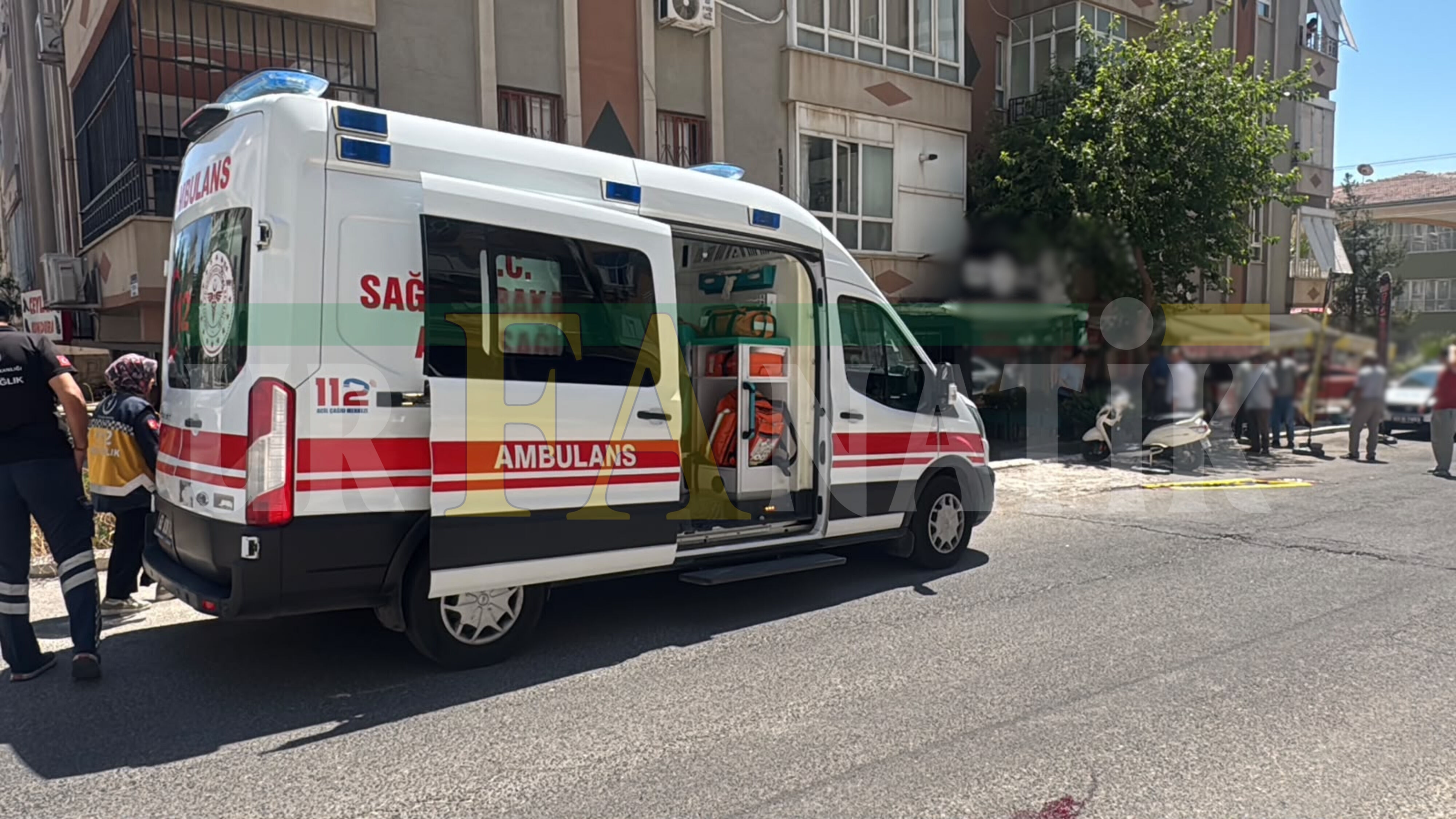 Şanlıurfa Haliliye'de Berber Dükkanına Silahlı Saldırı: 3 Yaralı