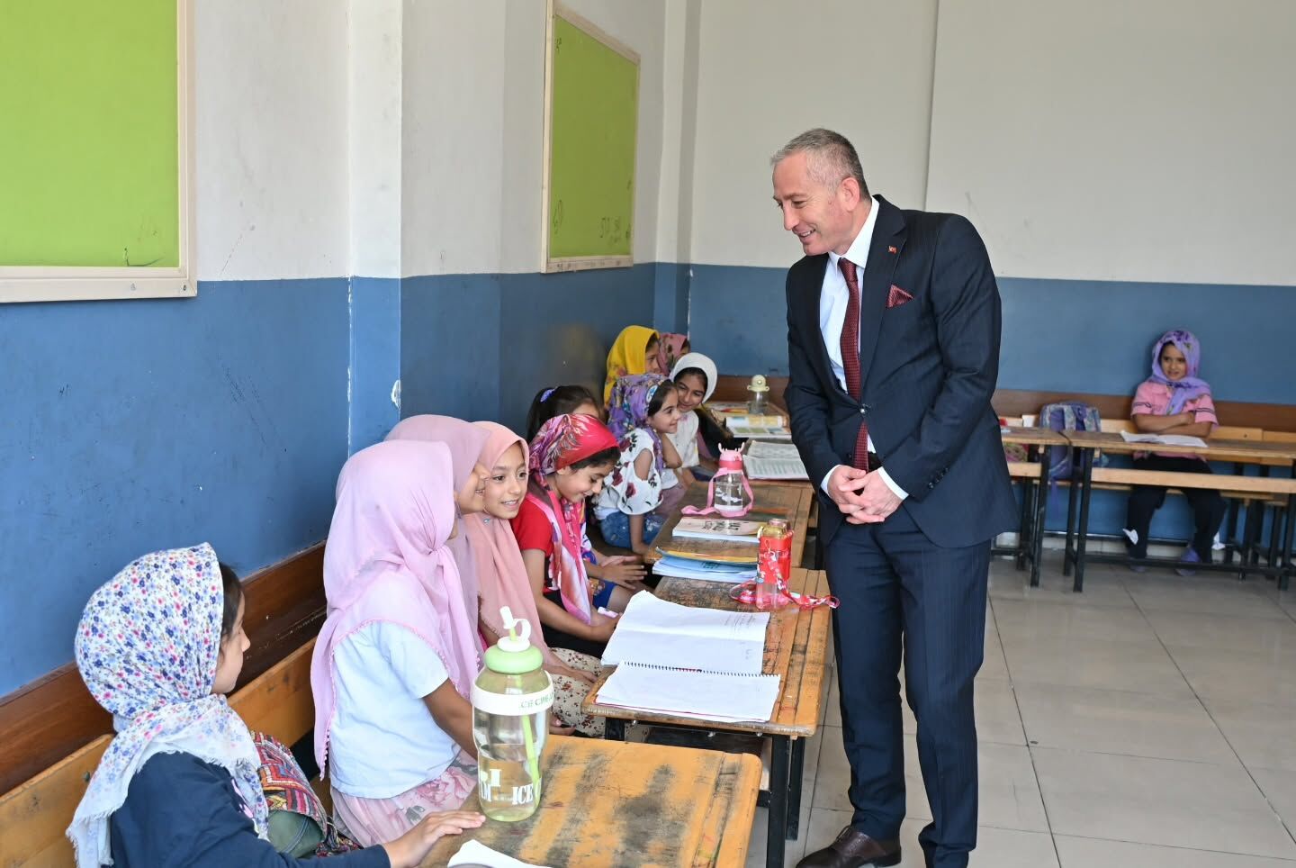 Şanlıurfa İl Milli Eğitim Müdürü Hasan Kökrek Göreve Başlar Başlamaz Sahaya İndi (4)