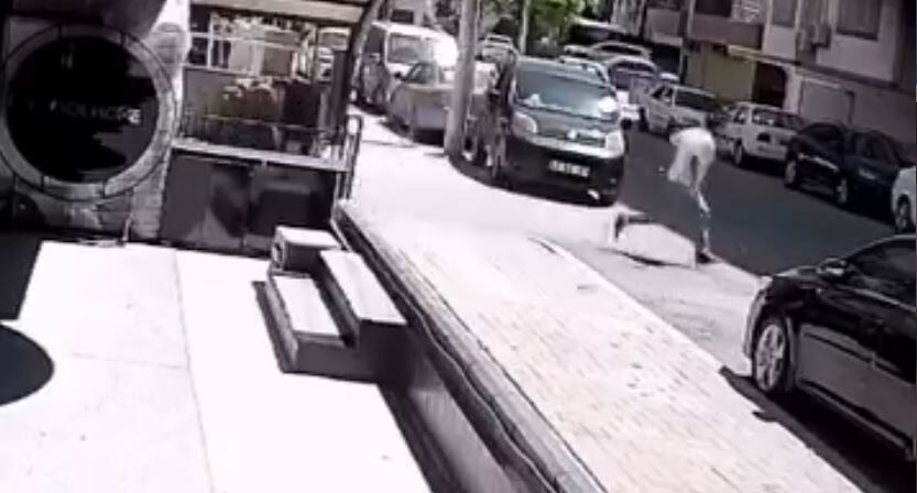 Şanlıurfa’da 1 Kişinin Yaralandığı Kanlı Saldırı Kameraya Yansıdı (2)