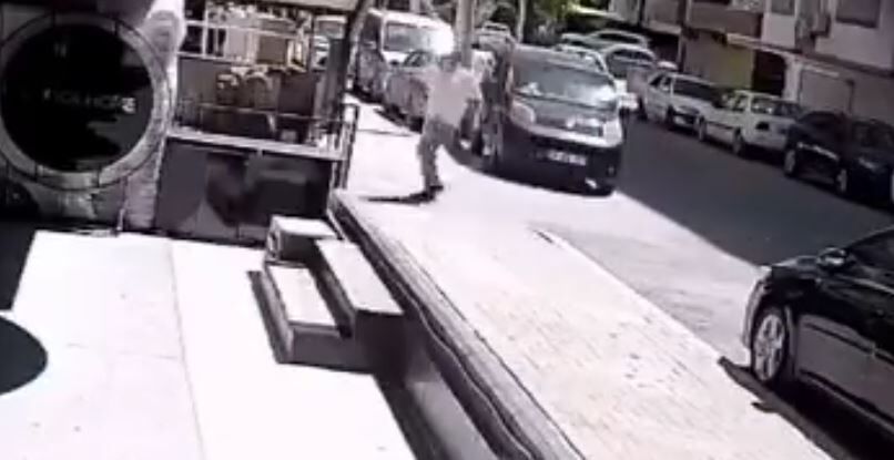 Şanlıurfa’da 1 Kişinin Yaralandığı Kanlı Saldırı Kameraya Yansıdı (3)