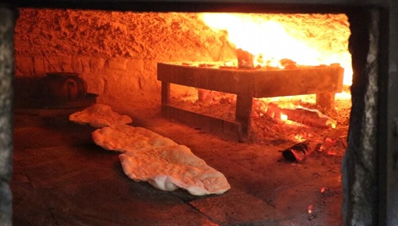 Şanlıurfa'da Dışarısı 50 Derece, Fırının İçi Daha Da Sıcak