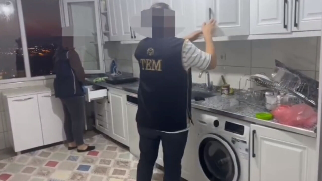 Şanlıurfa’da Terör Örgütü Tkp Ml’ye Yönelik Düzenlenen Operasyonda 9 Şüpheli Gözaltına Alındı (1)