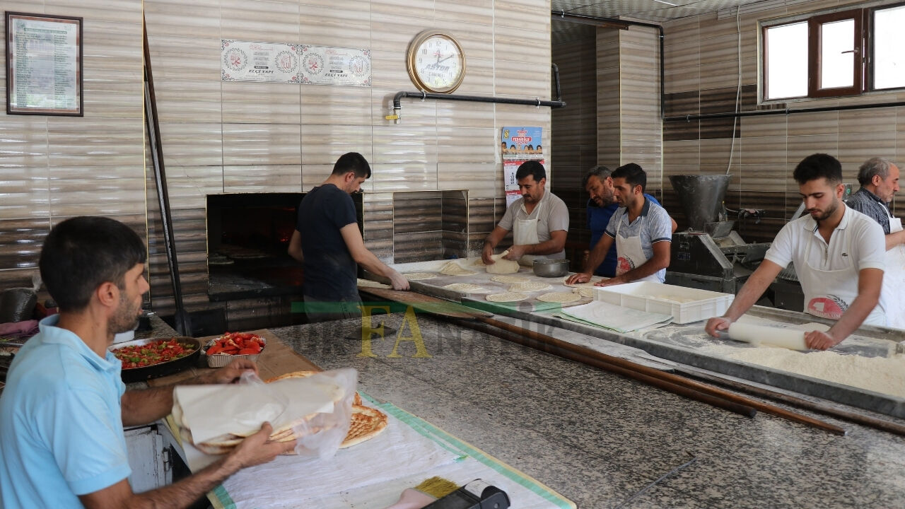 Şanlıurfa'daki Fırında Pos Cihazı Dönemi Başladı (4)