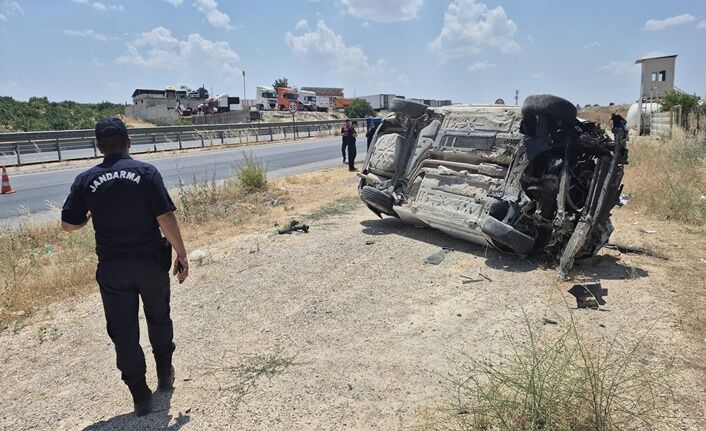 Şanlıurfa'dan Kur'an Kursuna Giden Araç Takla Att (3)