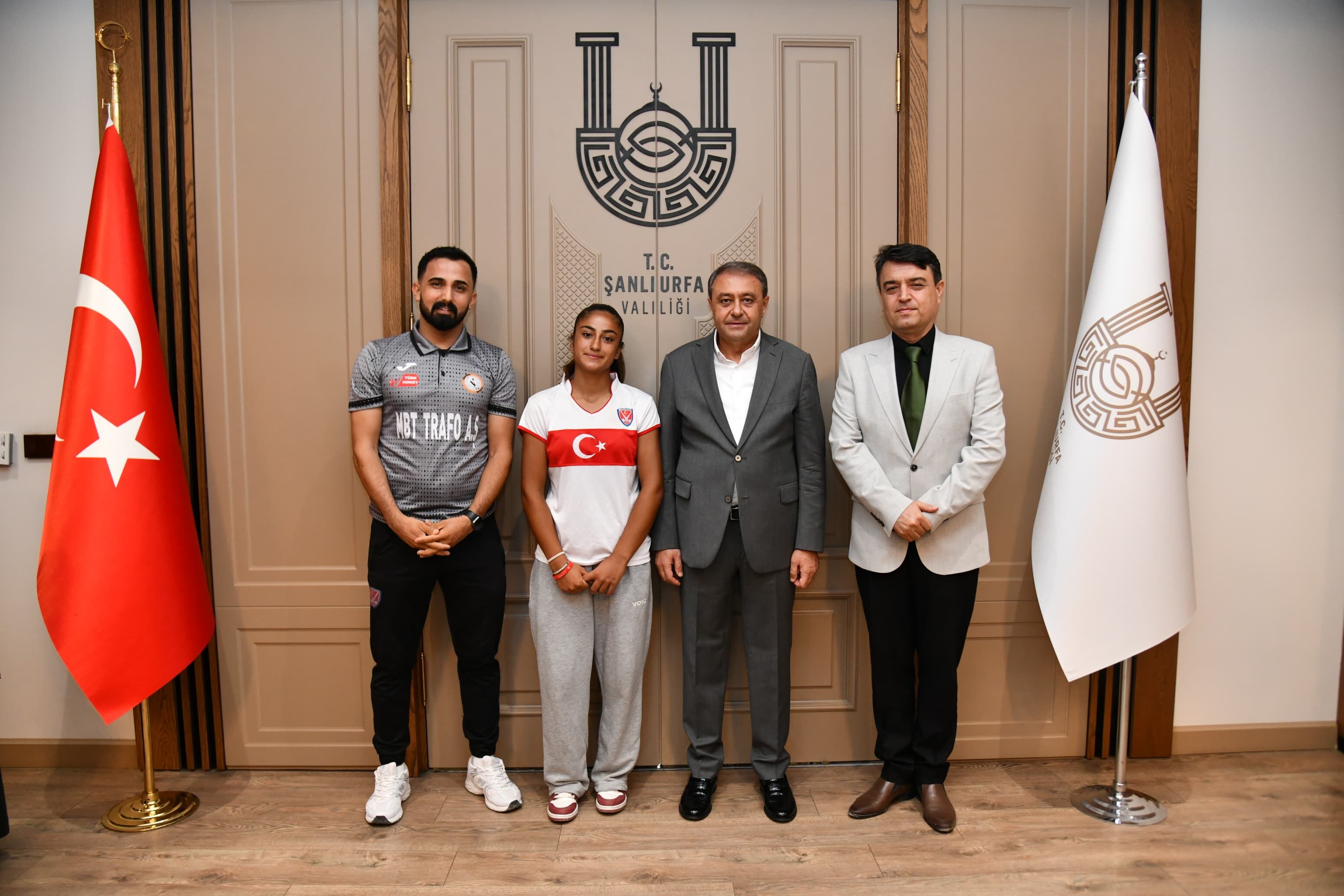 Şanlıurfalı Şehriban Sezer Avrupa'nın Gol Kraliçesi Oldu (4)