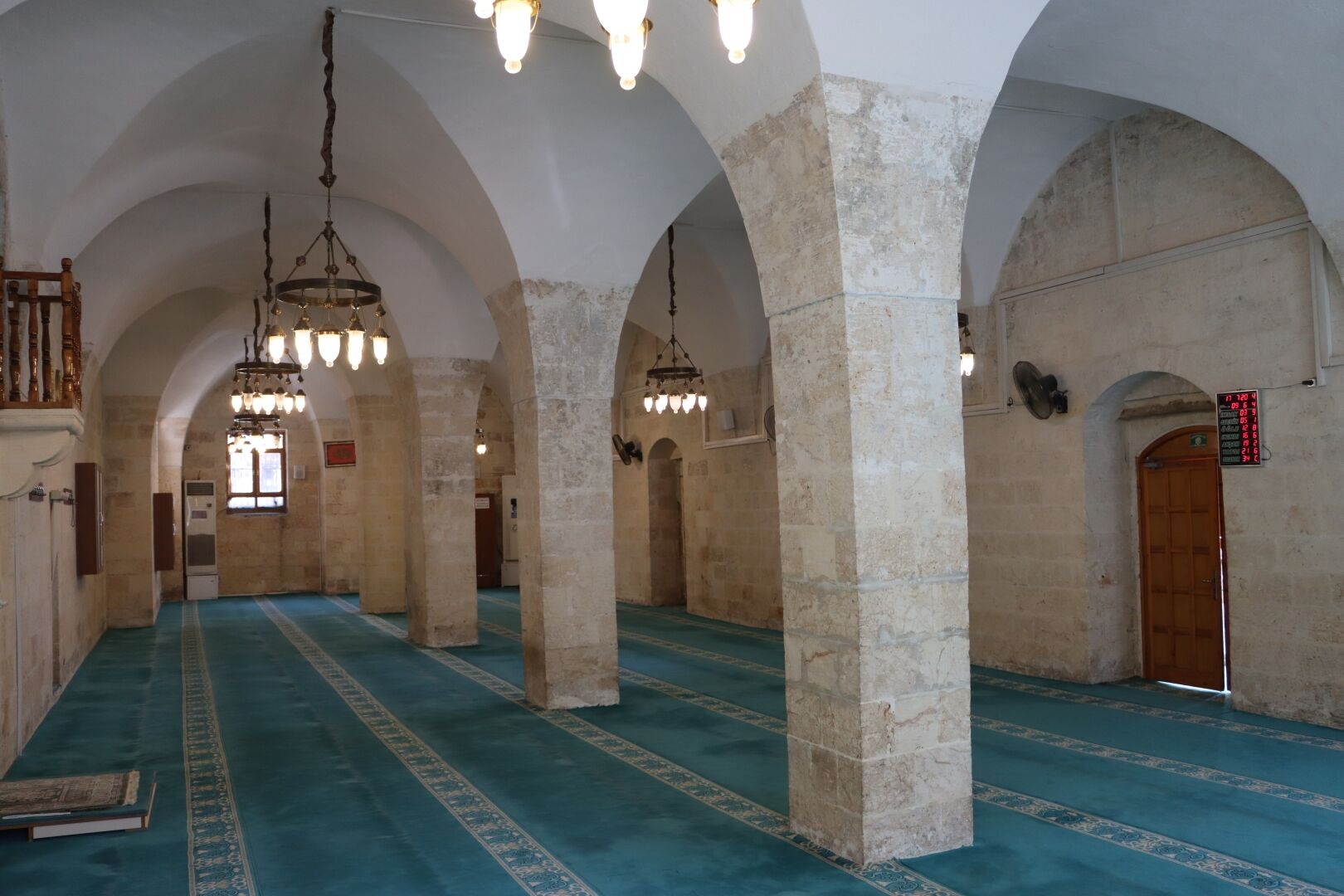 Şehbenderiye Camii 1