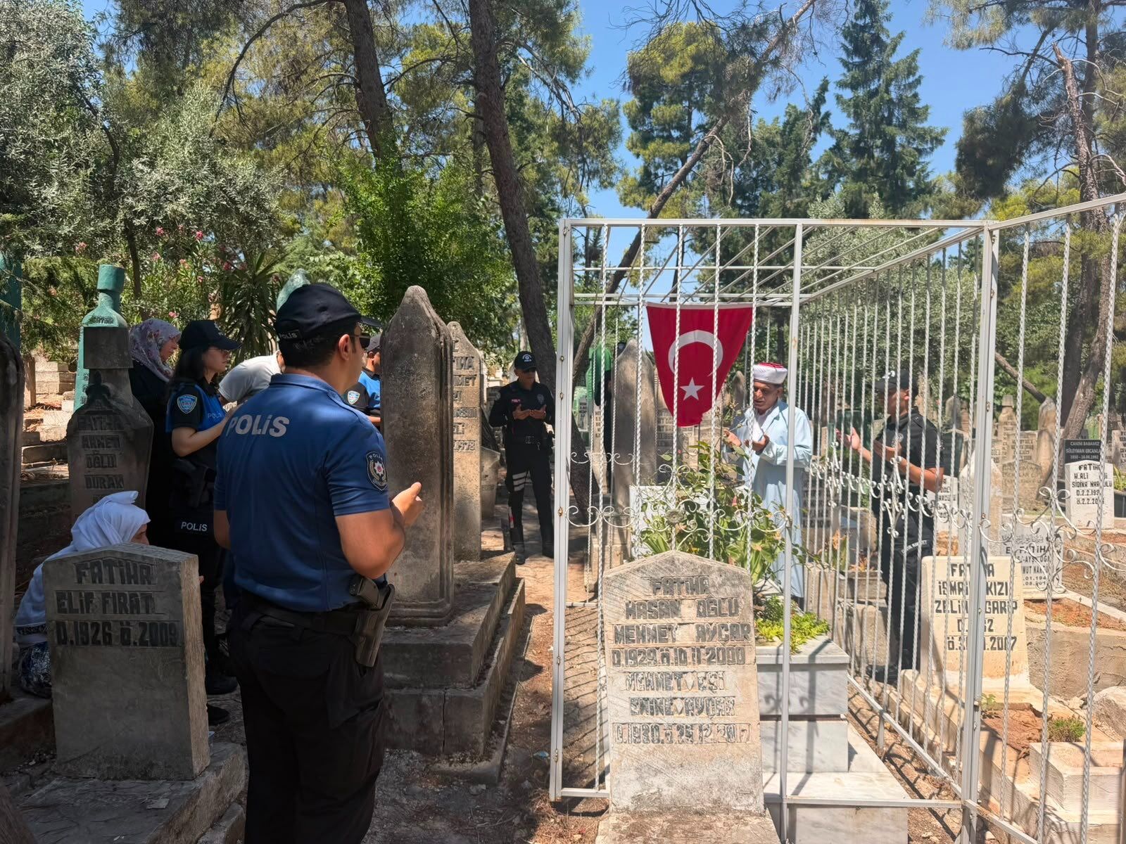 Şehit Kabri Ziyaret