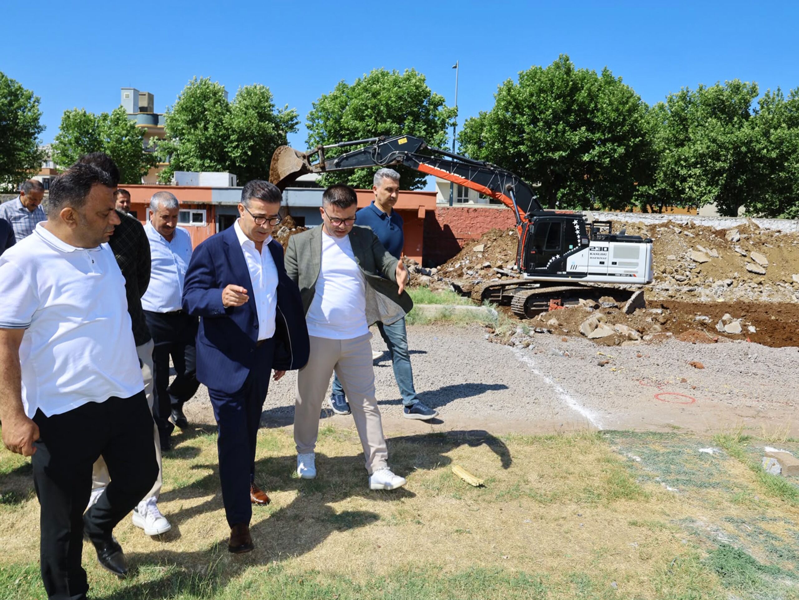 Siverek Firkan Tüysüz Şehir Stadyumu Yenileniyor 3