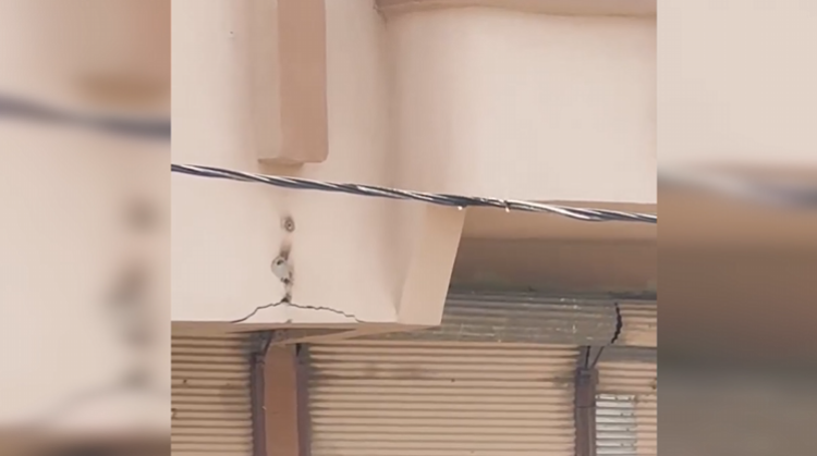 Suruç’ta Elektrik Telleri Sıcaktan Patladı