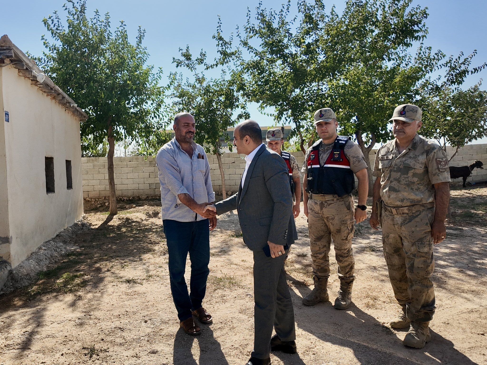 Vatandaşın Derdiyle Dertlenen Kaymakam Ali Cemal Altınöz Sahada (1)
